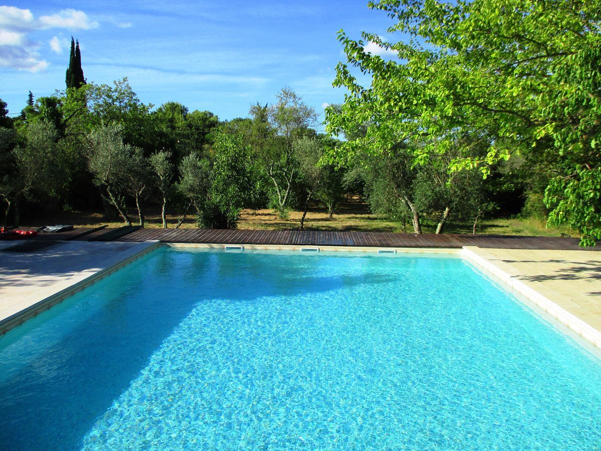 Appartamento Le Mas Des Lilas Uzès Esterno foto